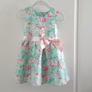 Floral, Green dress with pink flowers